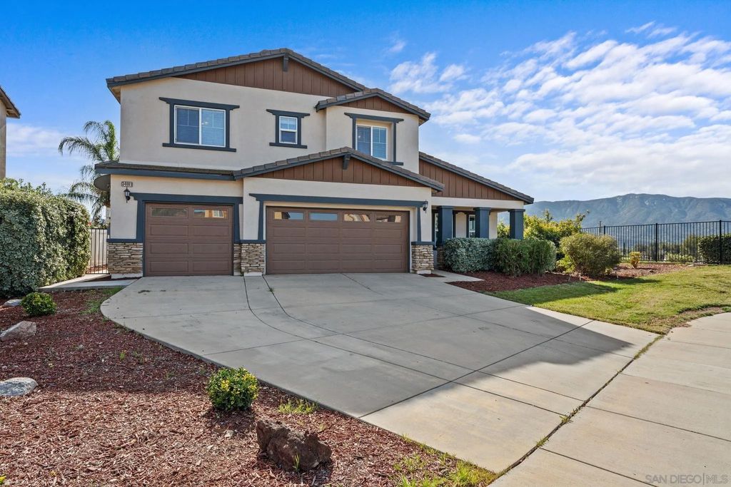 Photo of 34081 Clovis Way, Wildomar, CA 92595 (MLS # 260002624)