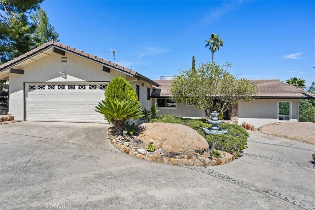 28410 Faircrest Way