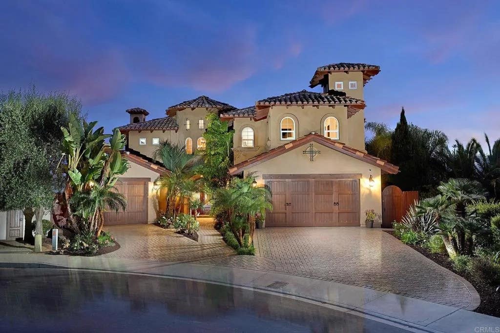 Photo of 6811 Vianda Court, Carlsbad, CA 92009 (MLS # NDP2603009)