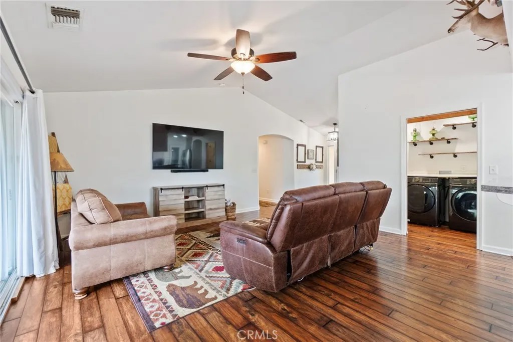19517 Stringtown Place