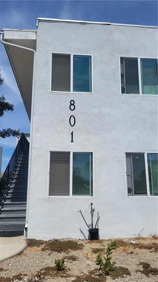 801 W F Street