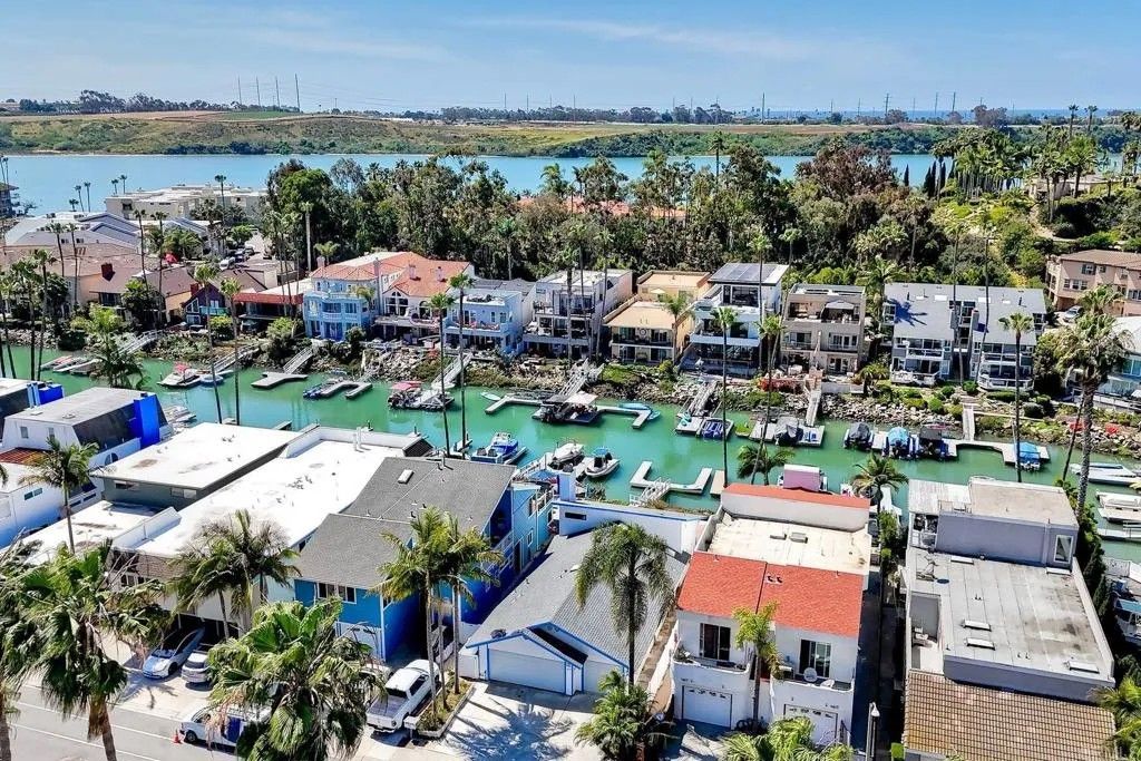 Photo of 4619 Park Drive, Carlsbad, CA 92008 (MLS # NDP2602958)