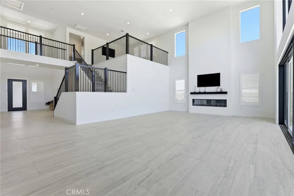 22801 Seaqua Circle