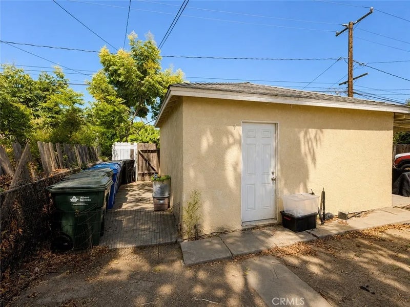 7901-7903 Washington
