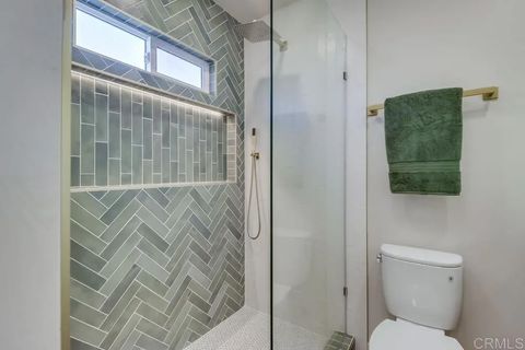 Tiny photo for 3777 Poe Street, San Diego, CA 92107 (MLS # PTP2508077)