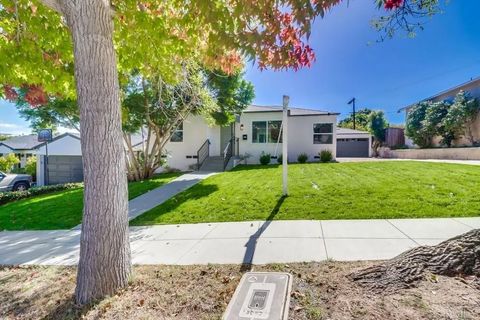 Tiny photo for 3777 Poe Street, San Diego, CA 92107 (MLS # PTP2508077)