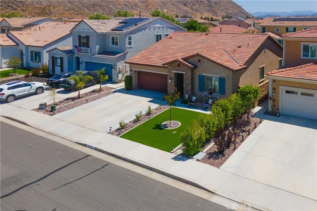 27428 Saginaw Drive