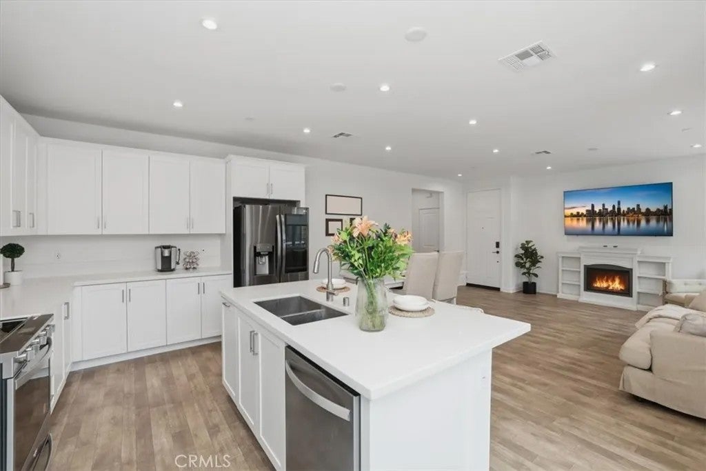 16080 Olivas Lane