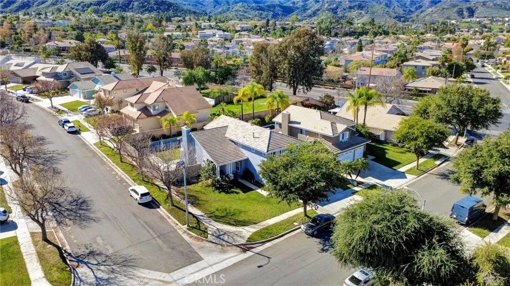 Photo of 1072 Silvercreek Road, Corona, CA 92882 (MLS # IV25273812)