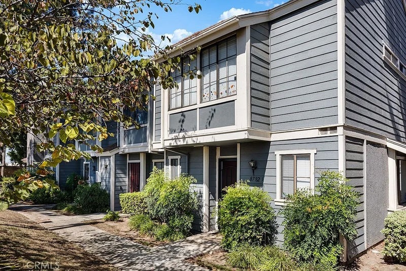 8782 Pine Crest