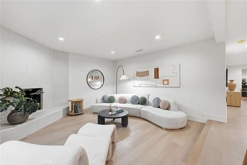 3508 Maple