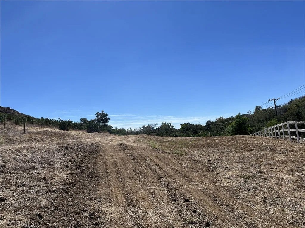 Photo of 0 Via Tornado, Temecula, CA 92590 (MLS # TR26222289)