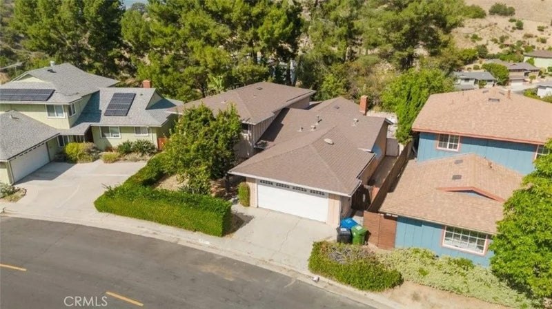 1755 Sunny Heights Drive