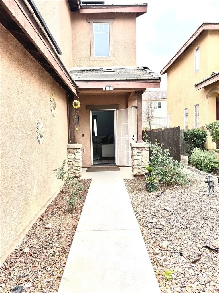 13731 Sunshine Terrace