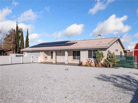 Photo of 15056 Cerezo Road, Victorville, CA 92392 (MLS # HD26014823)