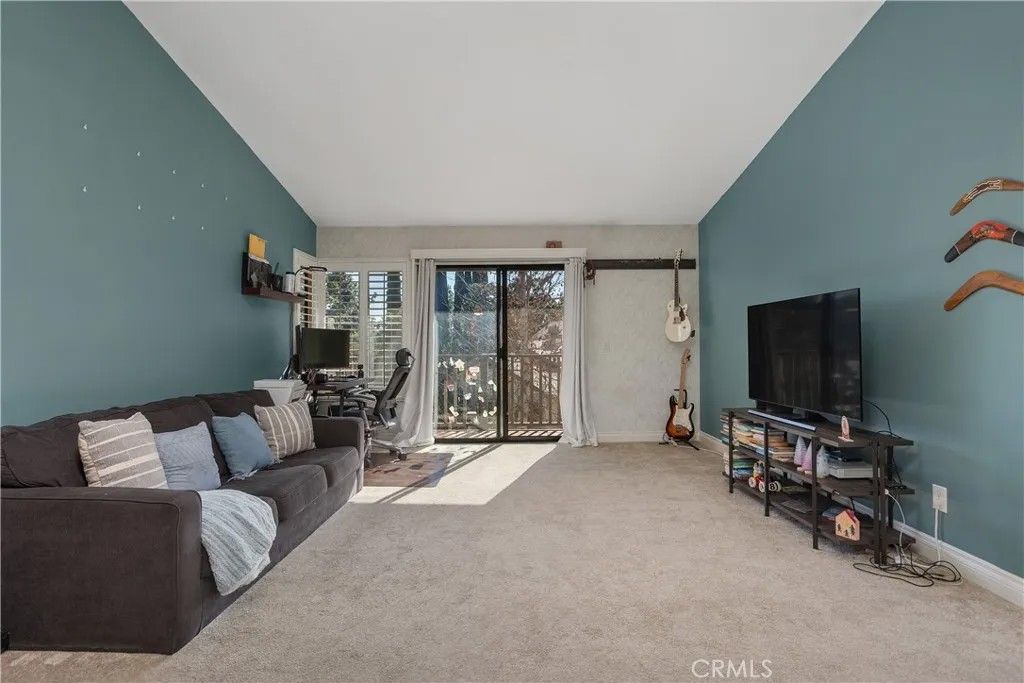 Photo of 1758 Pala Lake, Fallbrook, CA 92028 (MLS # SW26005980)