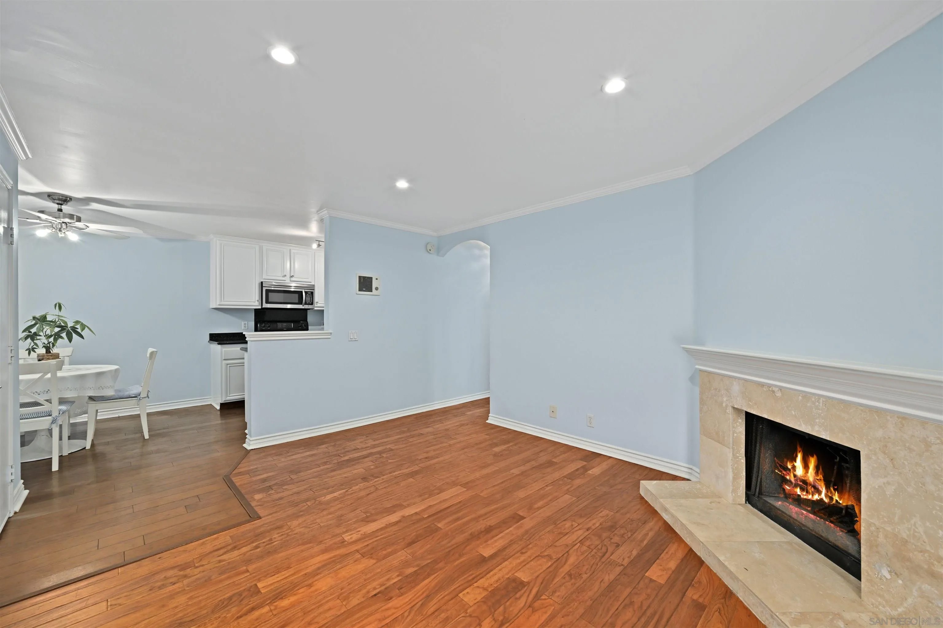 9939 Erma Rd 101