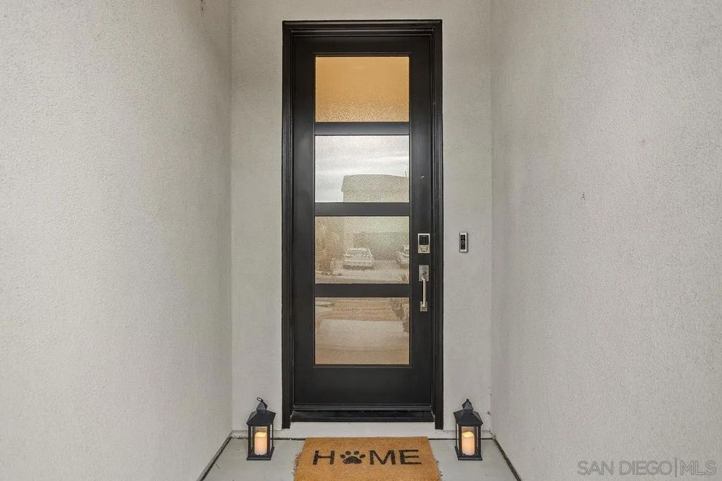 Photo of 35505 Orchard Trails, Fallbrook, CA 92028 (MLS # 250040706)