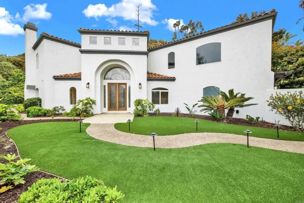 Photo of 14710 Via Del Canon, Del Mar, CA 92014 (MLS # NDP2505235)