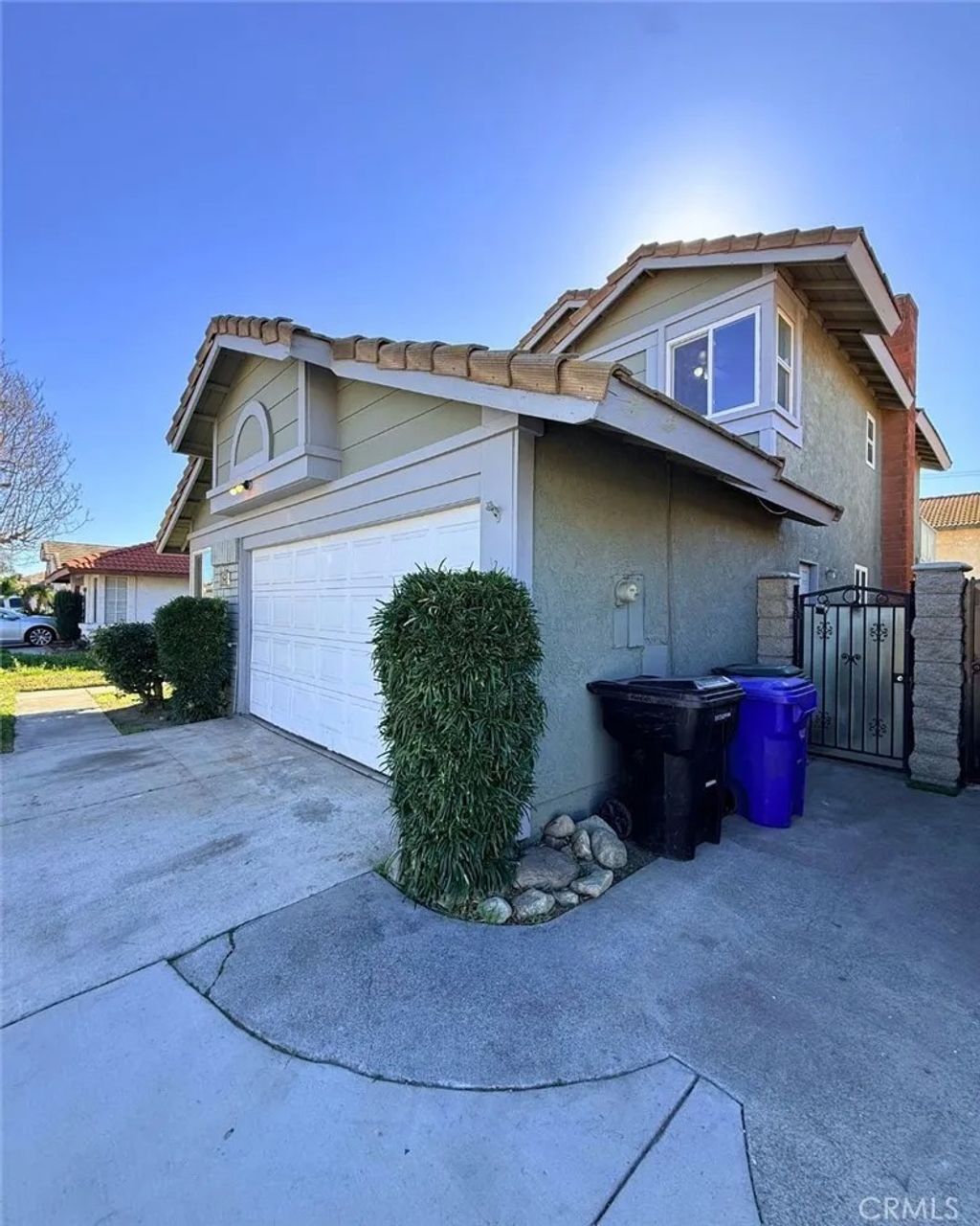 Photo of 14725 Westward Dr, Fontana, CA 92337 (MLS # CV26021699)