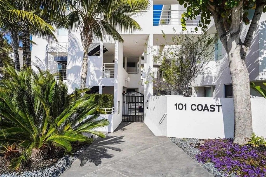 Photo of 101 Coast Boulevard #4B, La Jolla, CA 92037 (MLS # PW26094086)