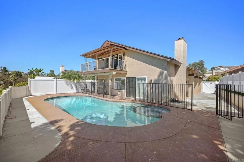 10739 Villa Bonita