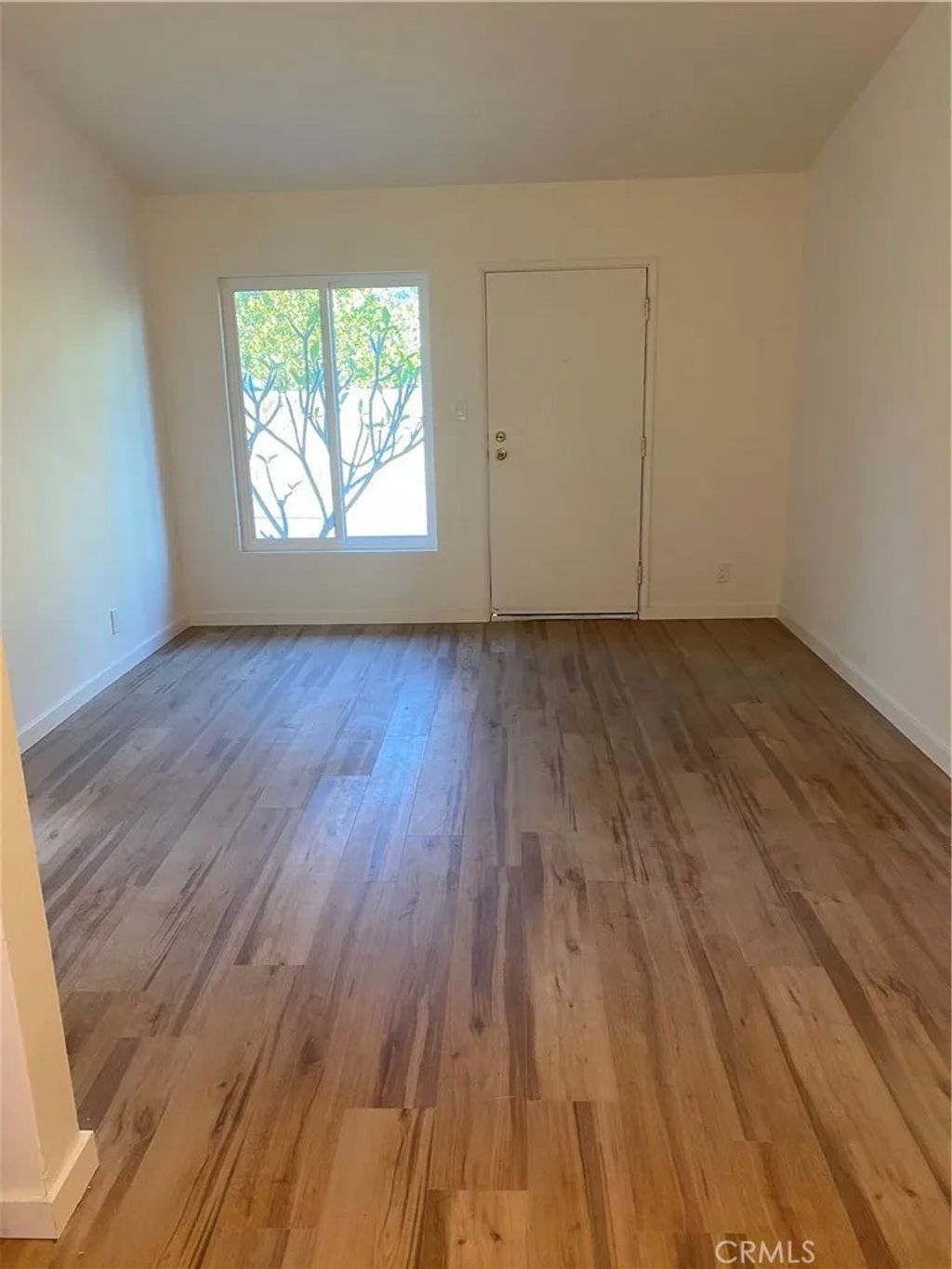 Photo of 1402 W Olive Ave, Burbank, CA 91506 (MLS # GD26066289)