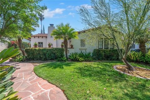 Photo of 4426 Beatty Dr, Riverside, CA 92506 (MLS # IV26075441)