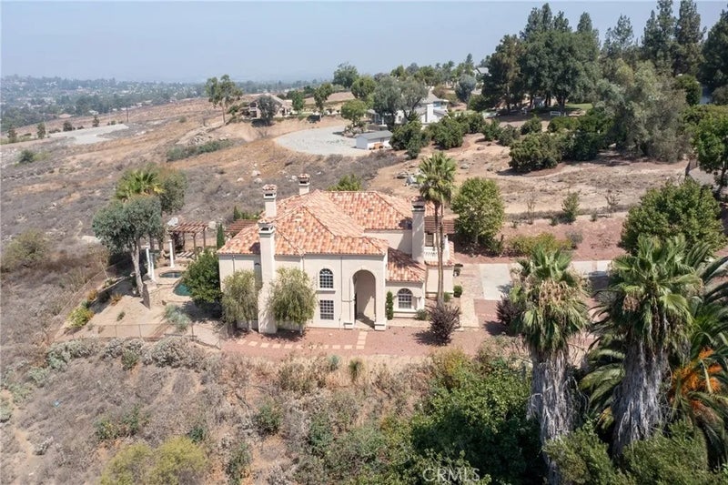 7007 Golden Vale Drive