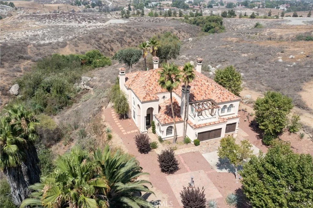 7007 Golden Vale Drive