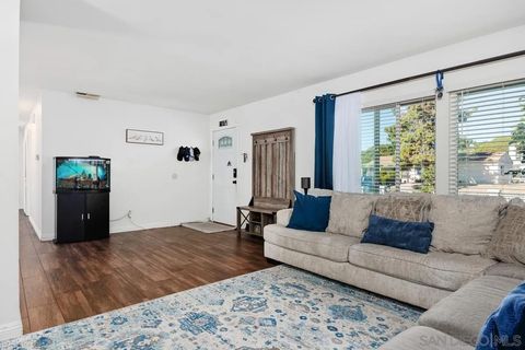 Tiny photo for 5014 El Mirlo Dr, Oceanside, CA 92057 (MLS # 250042673)