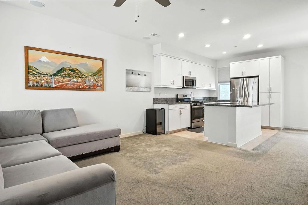 Photo of 2275 Element Way #4, Chula Vista, CA 91915 (MLS # 250043518)