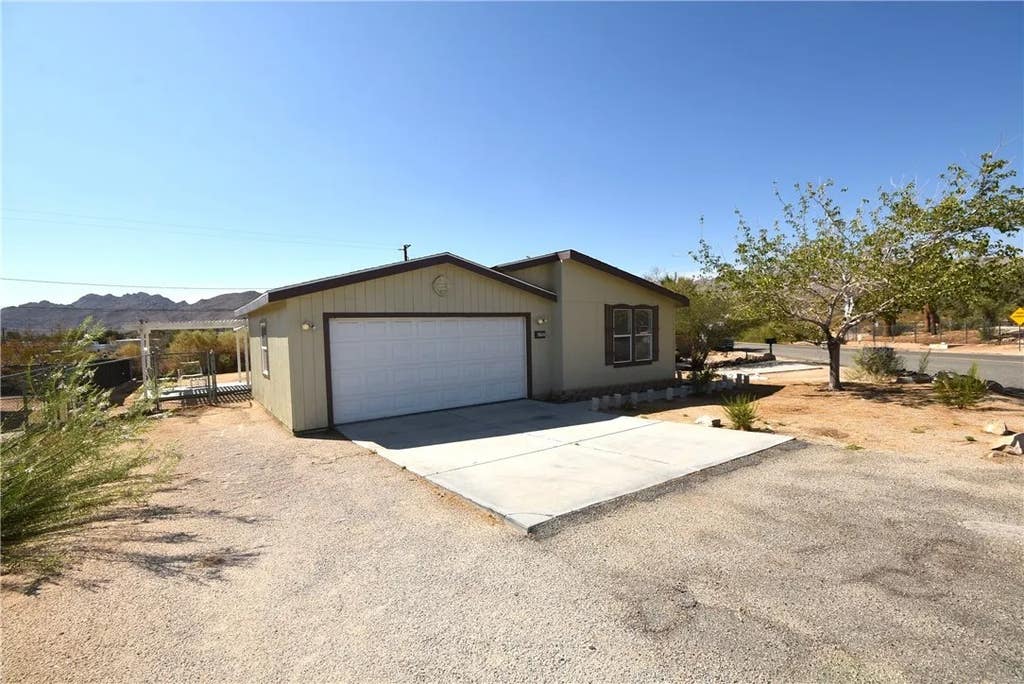 Photo of 61707 Morningside Rd, Joshua Tree, CA 92252 (MLS # IV26142054)