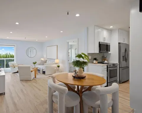 4730 Noyes St Unit 106, San Diego, CA 92109 - #: 250046172