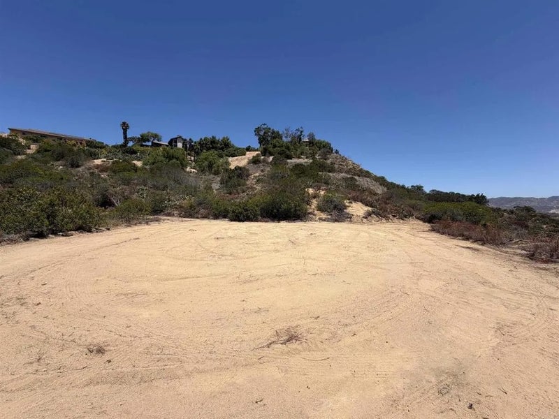0 San Pasqual Road
