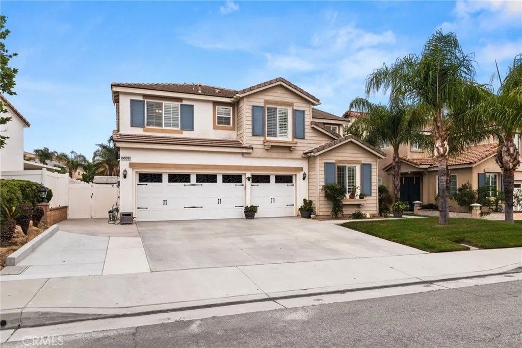Photo of 15685 Mesa Verde Dr, Moreno Valley, CA 92555 (MLS # CV26074574)
