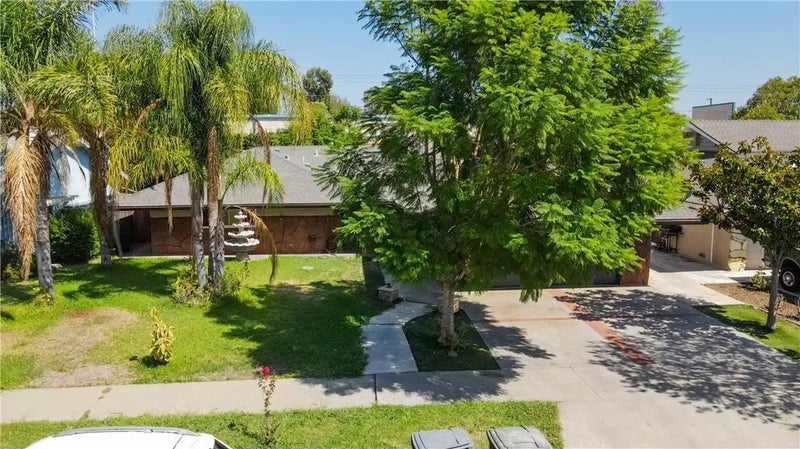 225 N Malena Drive