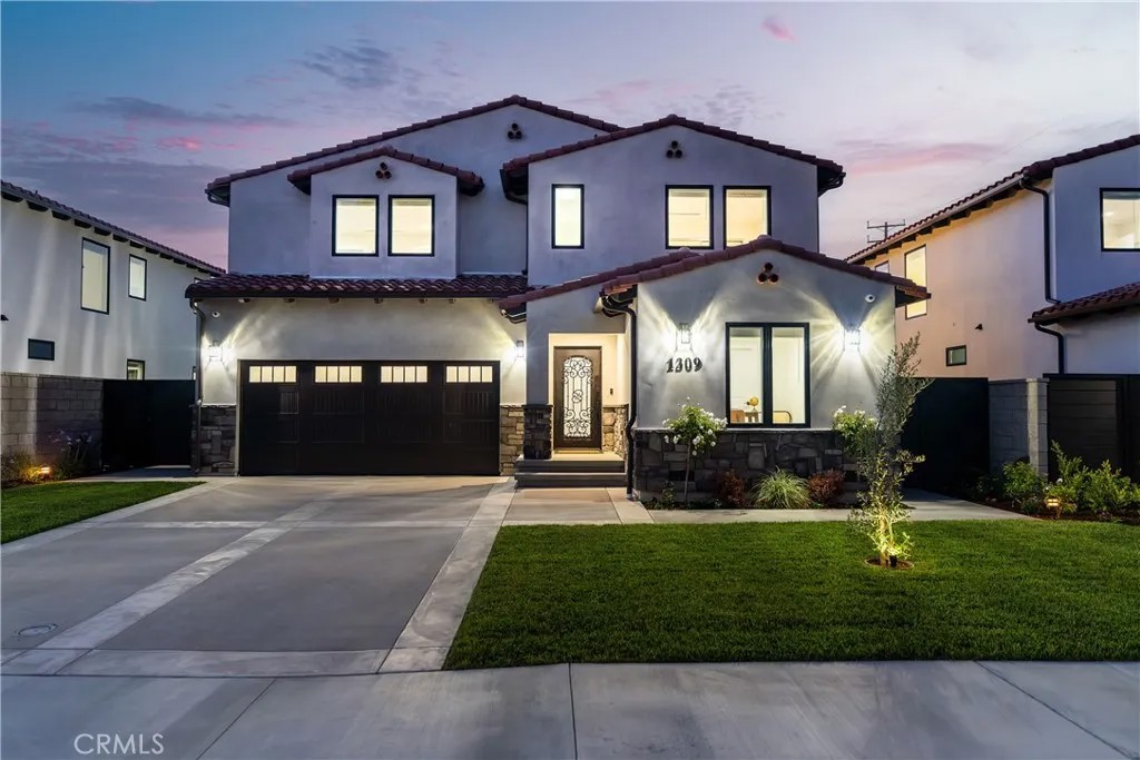 1309 Oakheath Dr