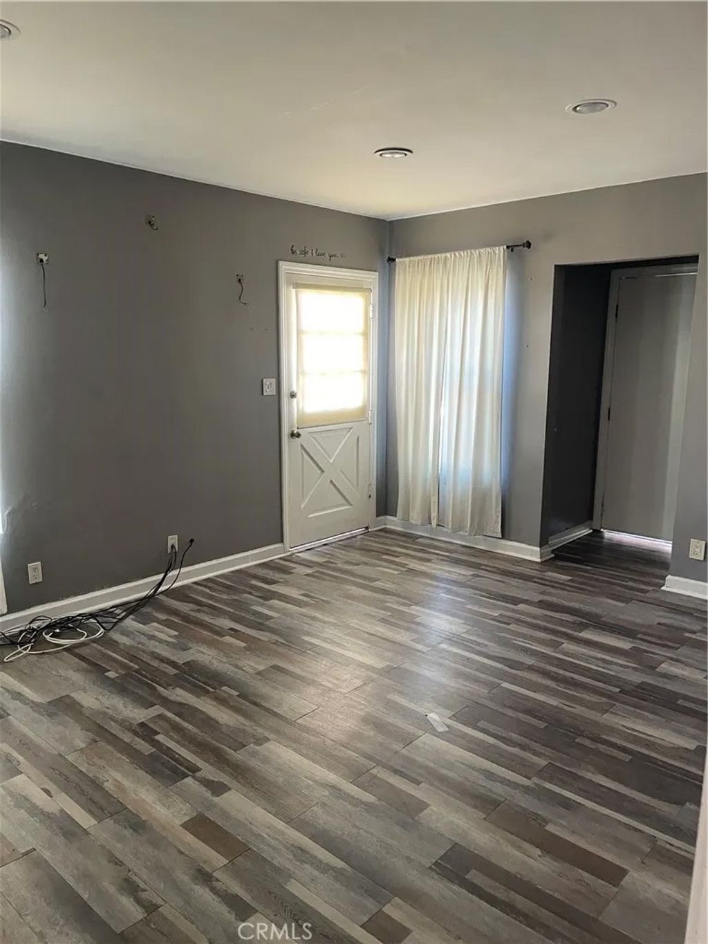 Photo of 464 W Wilson Ave, Glendale, CA 91203 (MLS # GD26007619)