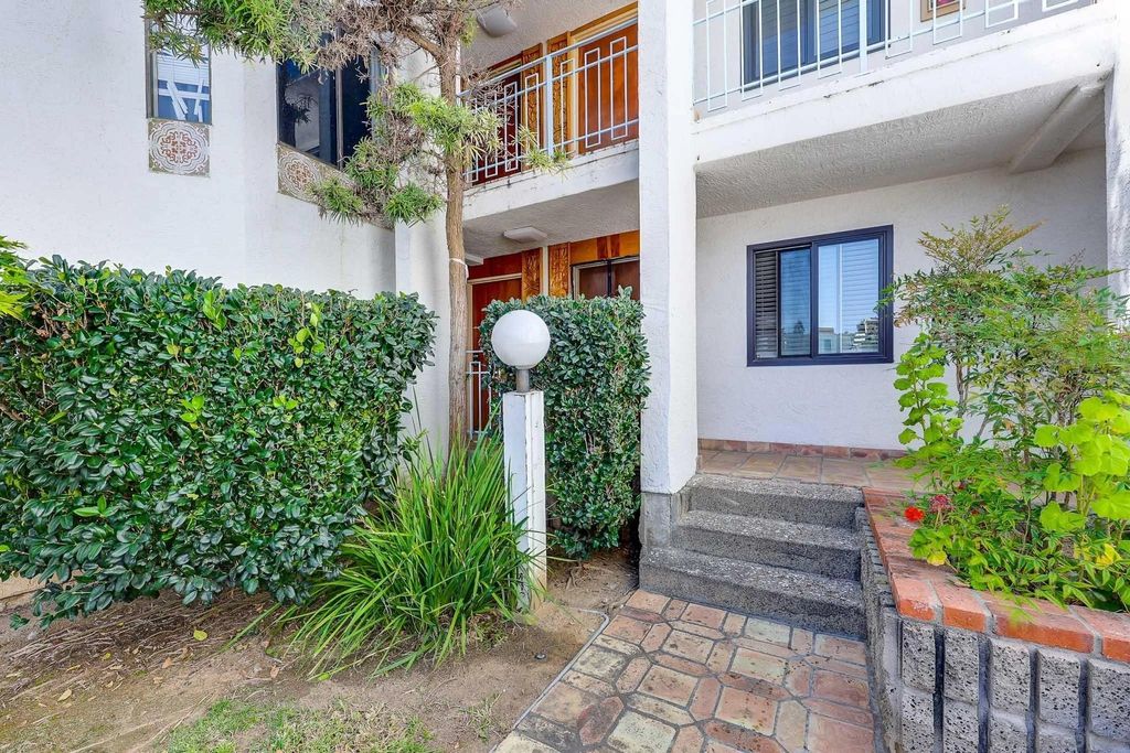 Photo of 8338 Regents Rd #1S, San Diego, CA 92122 (MLS # 260010354)