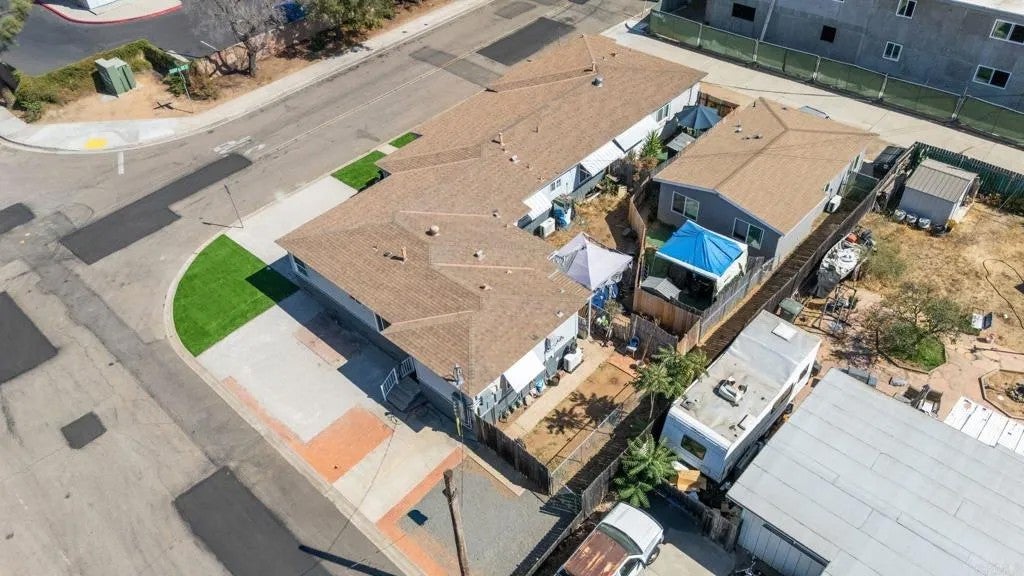 315 W Cypress Avenue