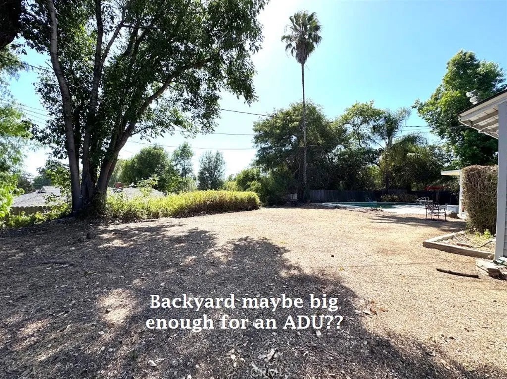 1505 N Highland