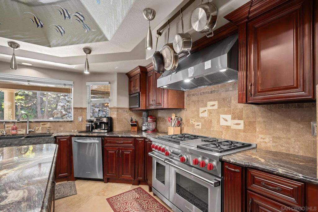 Photo of 1180 Academy Ln, Vista, CA 92081 (MLS # 260001449)