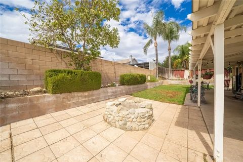 Tiny photo for 3338 N Silver Berry Drive, Rialto, CA 92377 (MLS # CV25254762)