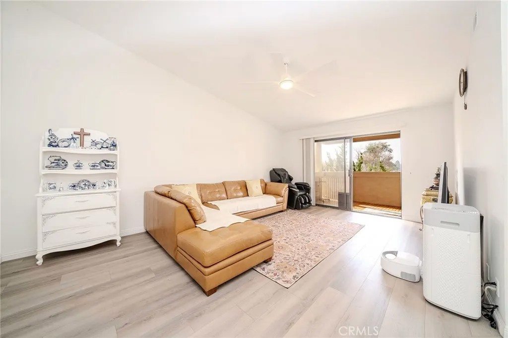 13526 La Jolla
