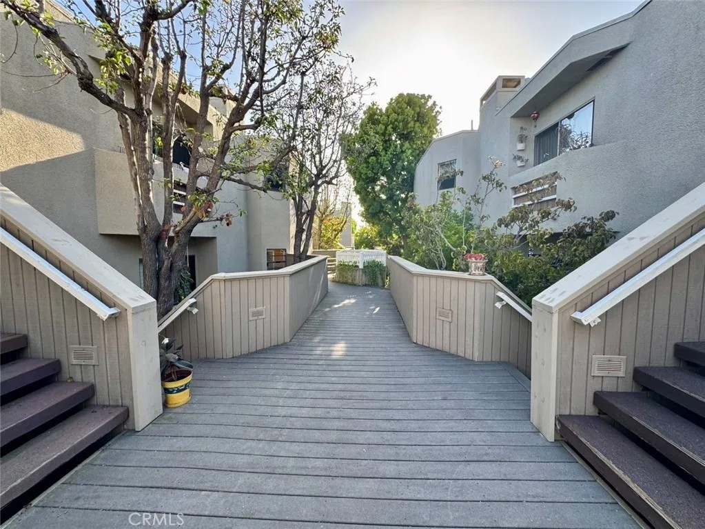12476 Montecito Road 5