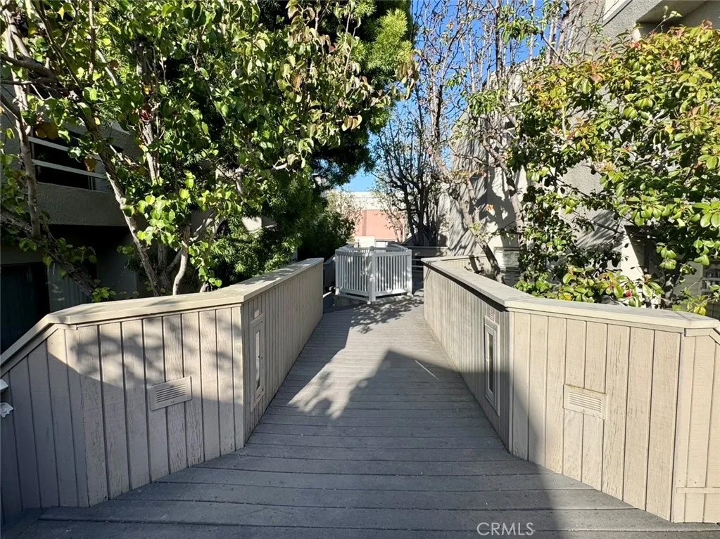 12476 Montecito Road 5
