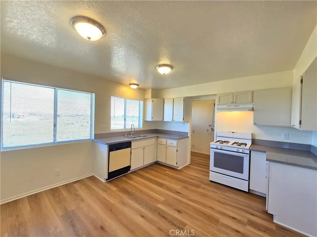 Photo of 6611 California City Blvd #E, California City, CA 93505 (MLS # SR26007934)