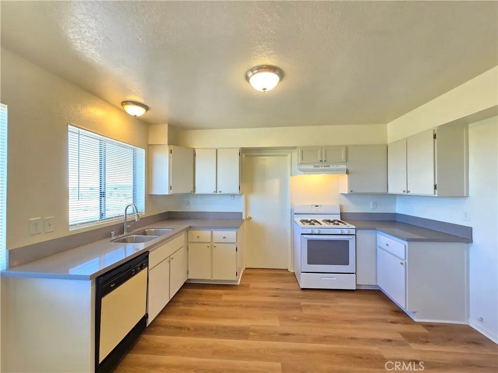 Photo of 6611 California City Blvd #E, California City, CA 93505 (MLS # SR26007934)
