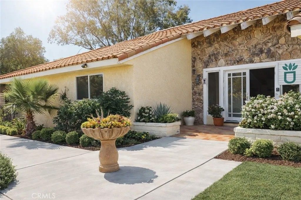 Photo of 17381 Canyon Heights, Modjeska Canyon, CA 92676 (MLS # OC26028889)